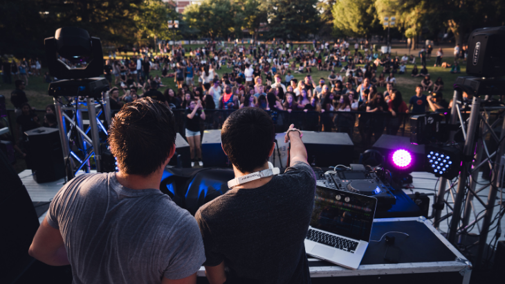 Unutulmaz Etkinlikler İçin Ankara DJ Kiralama Hizmeti